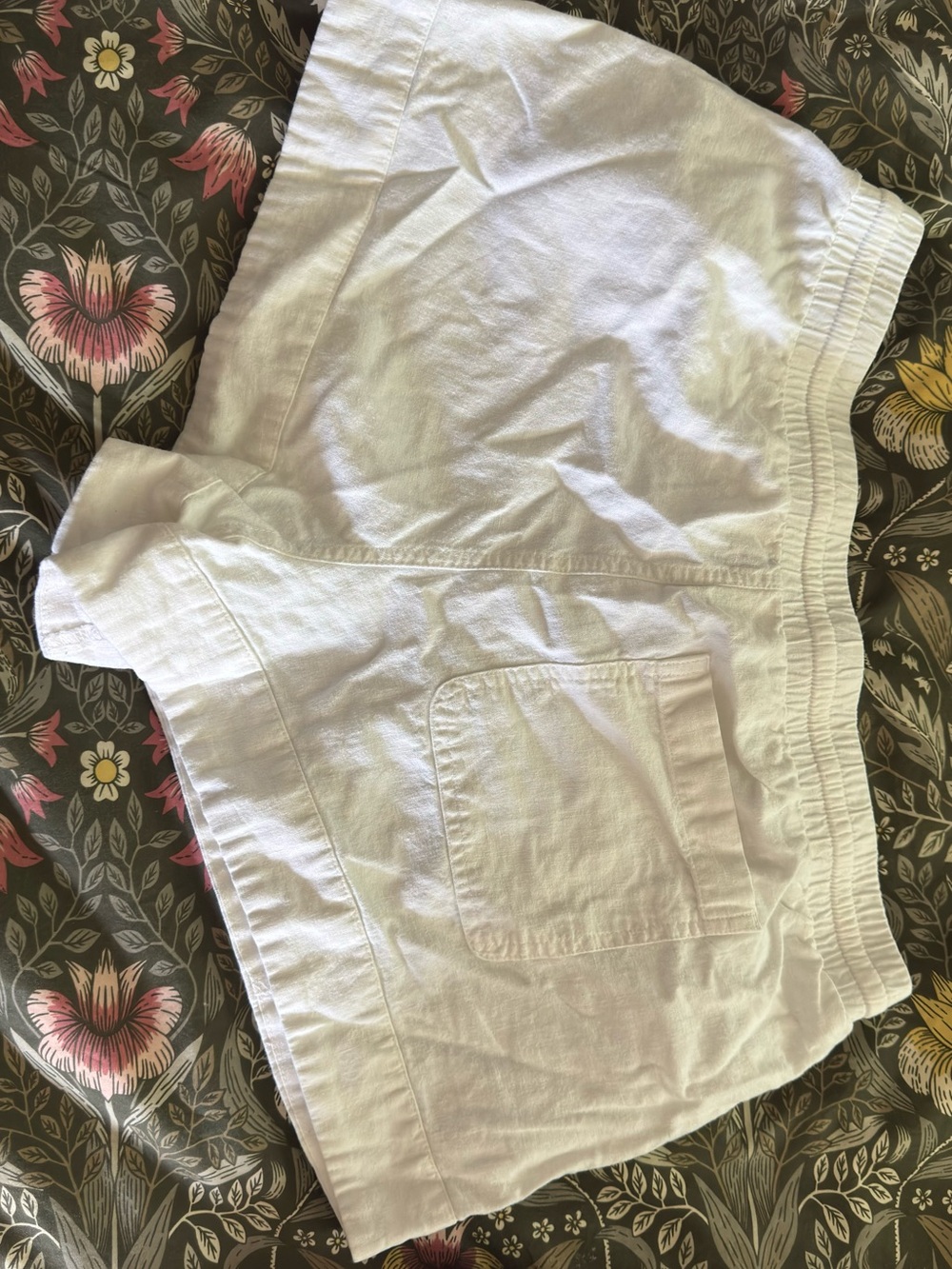 Universal Thread White Drawstring Linen Shorts - Picture 3 of 3